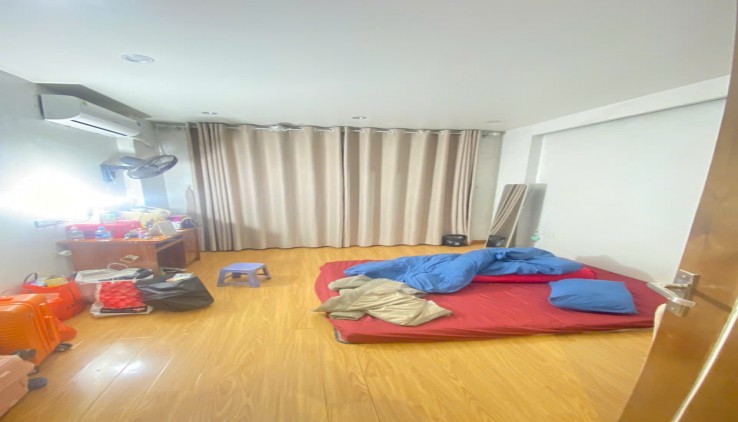 Cho thuê nhà mới đẹp Phố Hương Viên, Hai Bà Trưng 5 tầng, 30m2, 3 ngủ, 12 Triệu